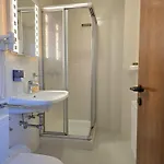 Guest house 