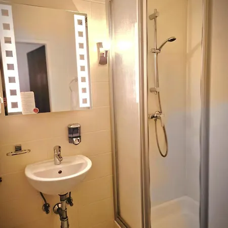Guest house 