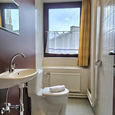Guest house 